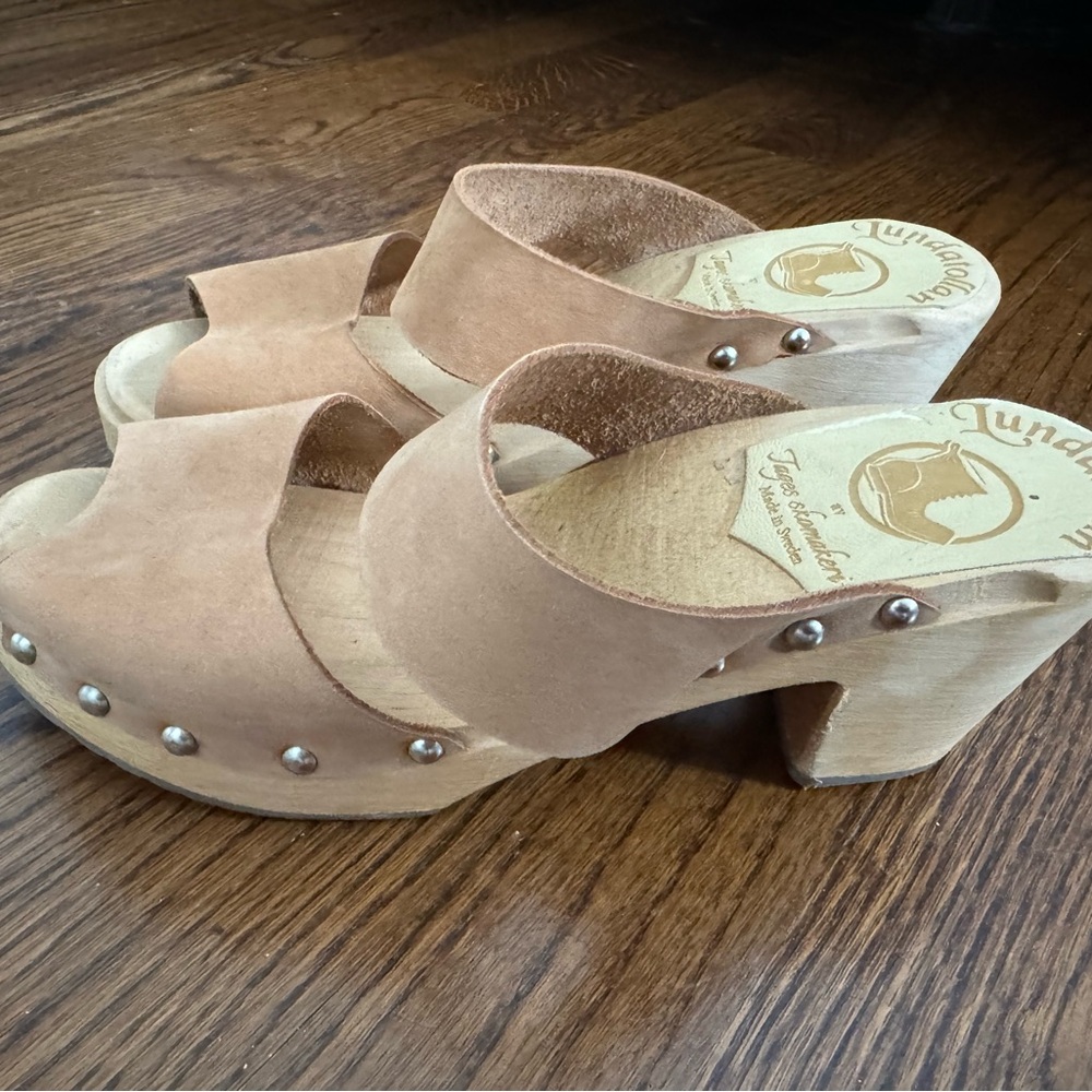 Lundatollan Suede handmade clogs, size 37